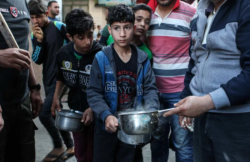 Perjuangan Para Warga Gaza Bertahan Hidup Selama Ramadan