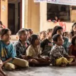 4 Keajaiban Sedekah Anak Yatim